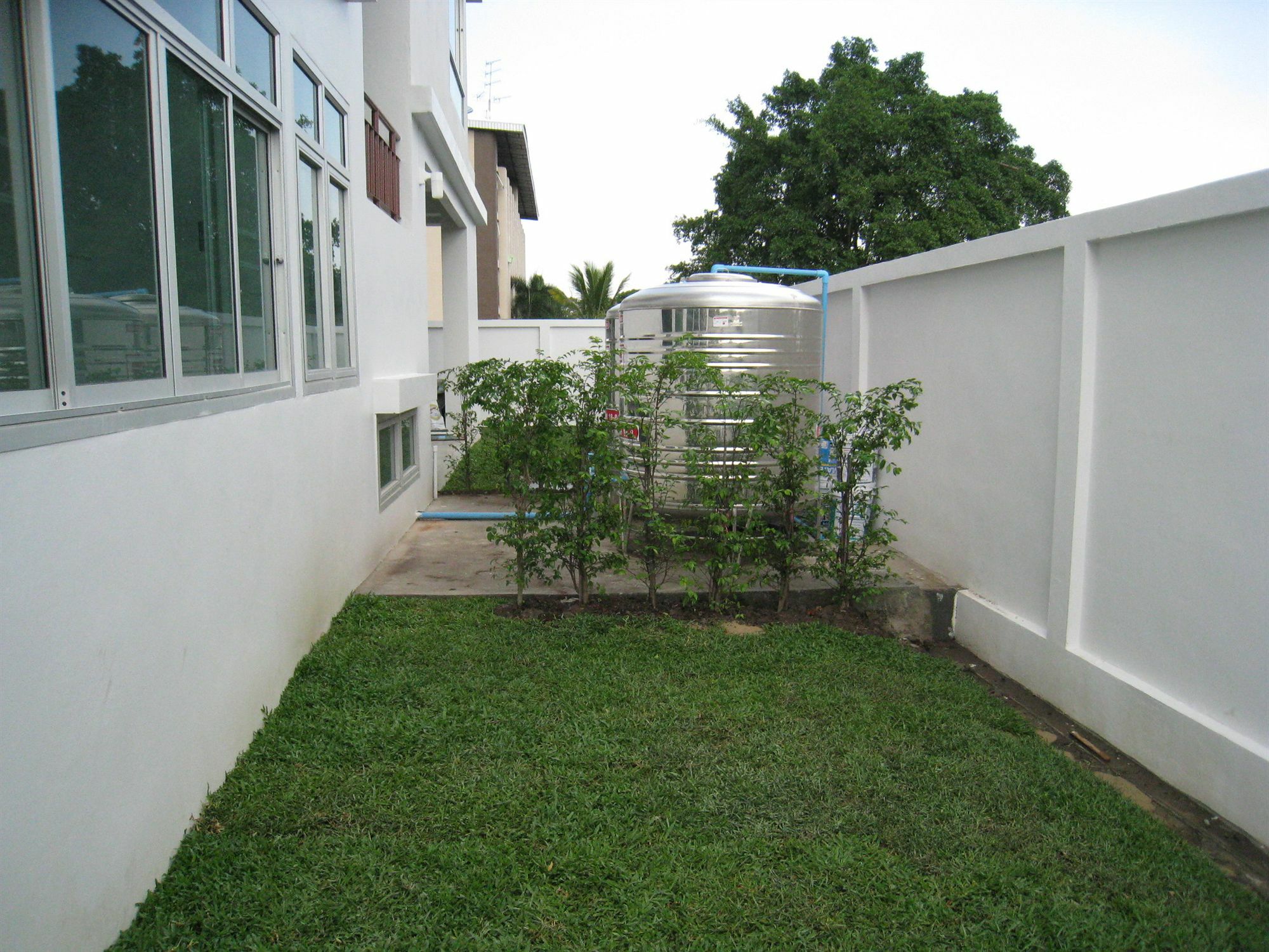 The Meet Green Apartment Bangkok Exterior photo